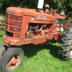 FARMALL M