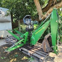 YD John Deere Backhoe Attachment 8B belly/rear mou