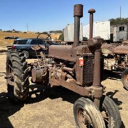 JOHN DEERE MODEL A NARROW FRONT TRACTOR WITH PTO