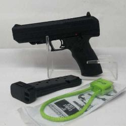 Hi-Point 40Cal Model JCP. Comes w clip and lock.