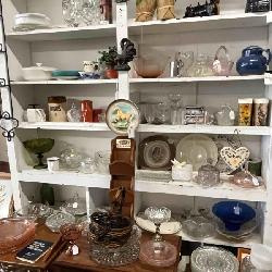 Complete Antique Store Liquidation to ONE bidder!  Meares Property Advisors, Inc