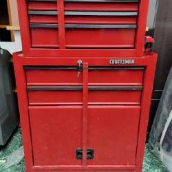 Craftsman Locking Tool Chest with Keys