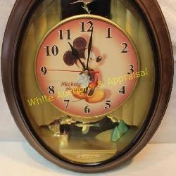 Oval Electronic Mickey Mouse Clock