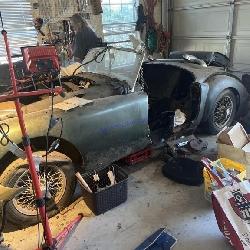 MG Series MGA 1600 car and parts