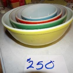 Pyrex Primary bowls