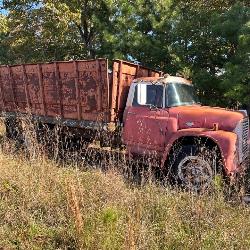 International 1600 Stake Body Truck