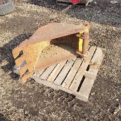 Caterpillar Backhoe Trench Bucket 18