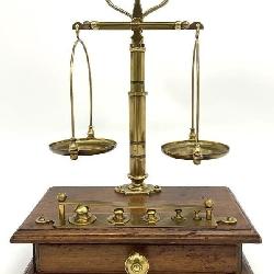 Antique Brass Wood Apothecary Scale