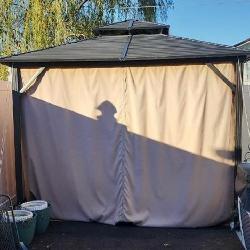 Gazebo  Approx 117