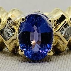 14KT YELLOW GOLD 1.30CT TANZANITE & .80CT DIAMOND