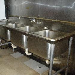 3 BOWL S/S SINK  24X84X38 INCHES