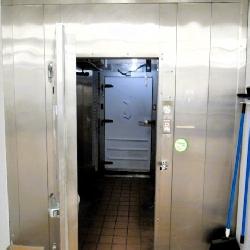 7X9 WALK-IN COOLER / 7X7 FREEZER COMBO 8FT TALL