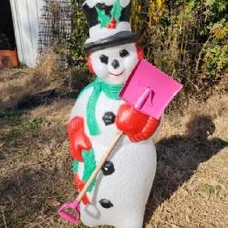 Blow mold Snowman 72 inches tall shovel is