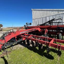 Case IH 5400 MTDR 20-ft no till drill