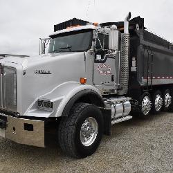 2014 Kenworth T800, Quint axle dump truck, End dump, 613,839 Miles, 