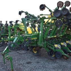 2009 John Deere 1790 12/24 Row, 15/30 Row Spacing,