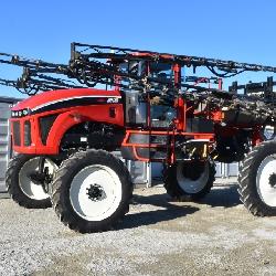 2011 Apache AS720, 2,451 Hrs, 750 GAL, 90Ft steel booms,