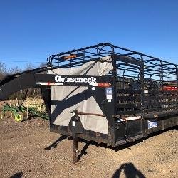 gooseneck cattle trailer