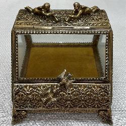 RARE Vintage Ormalu trinket box with cherubs/Birds