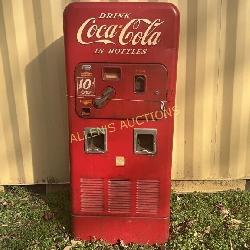 VENDORLATOR VMC-72 COCA-COLA MACHINE