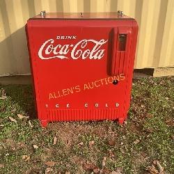 COCA-COLA CHEST STYLE DRINK BOX