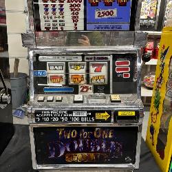 2003 IGT Two for One Double Gold Slot Machine