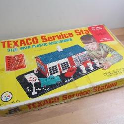 Wolverine Texaco Service Station Vintage Tin Toy