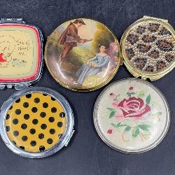 5 Vintage Beauty Mirror Vanity Compacts