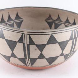 Large Santo Domingo Bowl.