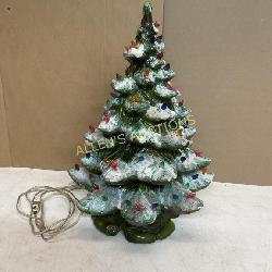 CERAMIC CHRISTMAS TREE