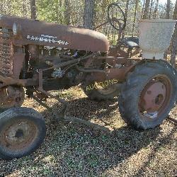 MCCORMICK FARMALL CUB TRACTOR