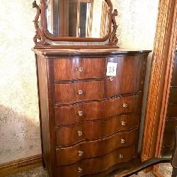 Mahogany Serpentine Dresser w/mirror & hat box 74