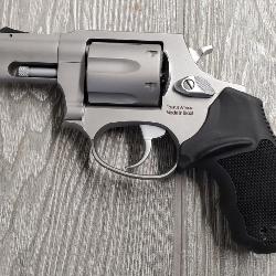 Taurus 38 Special  Model 856