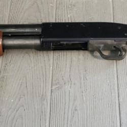 Mossberg 12 Gauge Shotgun Model 500AT