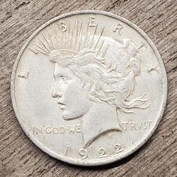 1922-P Silver Peace Dollar #1