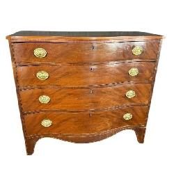 18TH CENT. MAHOGANY INLAID SERPENTINE CHEST