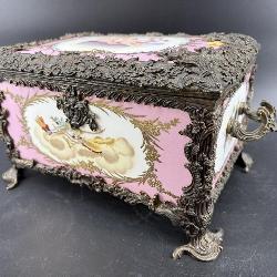 LARGE SEVRES PORCELAIN METAL GUILDED BOX