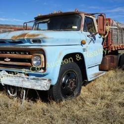 1966 CHEVROLET 60 GRAIN TRUCK - NOT RUNNING