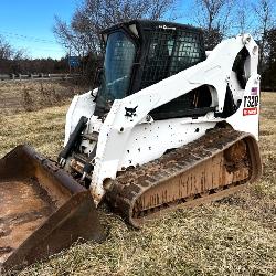 Bobcat T320