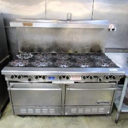  GARLAND 10-EYE GAS RANGE
