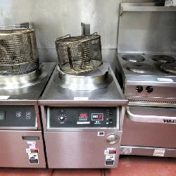  BKI BLF ELECTRIC AUTO-LIFT FRYER WITH FILTER 208V 3PH
