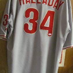 Roy Halladay Signed Jersey JSA