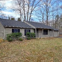 Lake Monticello Home For Sale