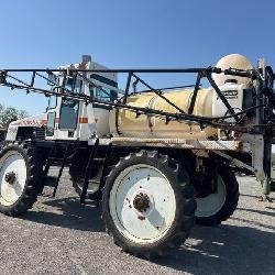 WILLMAR AIR RIDE 765 SELF PROPELLED SPRAYER
