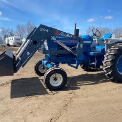 1971 Ford 5000 Equipped w/ Allied 594 Loader