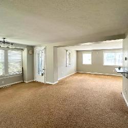 Living Room/Dining Room