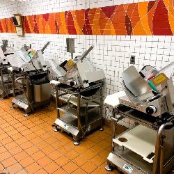 MEAT AND DELI SLICER ON CART