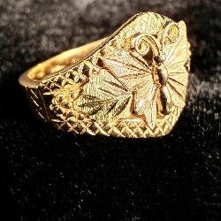 Chunky 10k Black Hills Gold Butterfly Ring sz 8.25