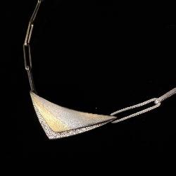 Vintage Sterling Silver Art Deco Style Necklace >