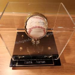 Atlanta Braves, Hank Aaron Autographed Baseball